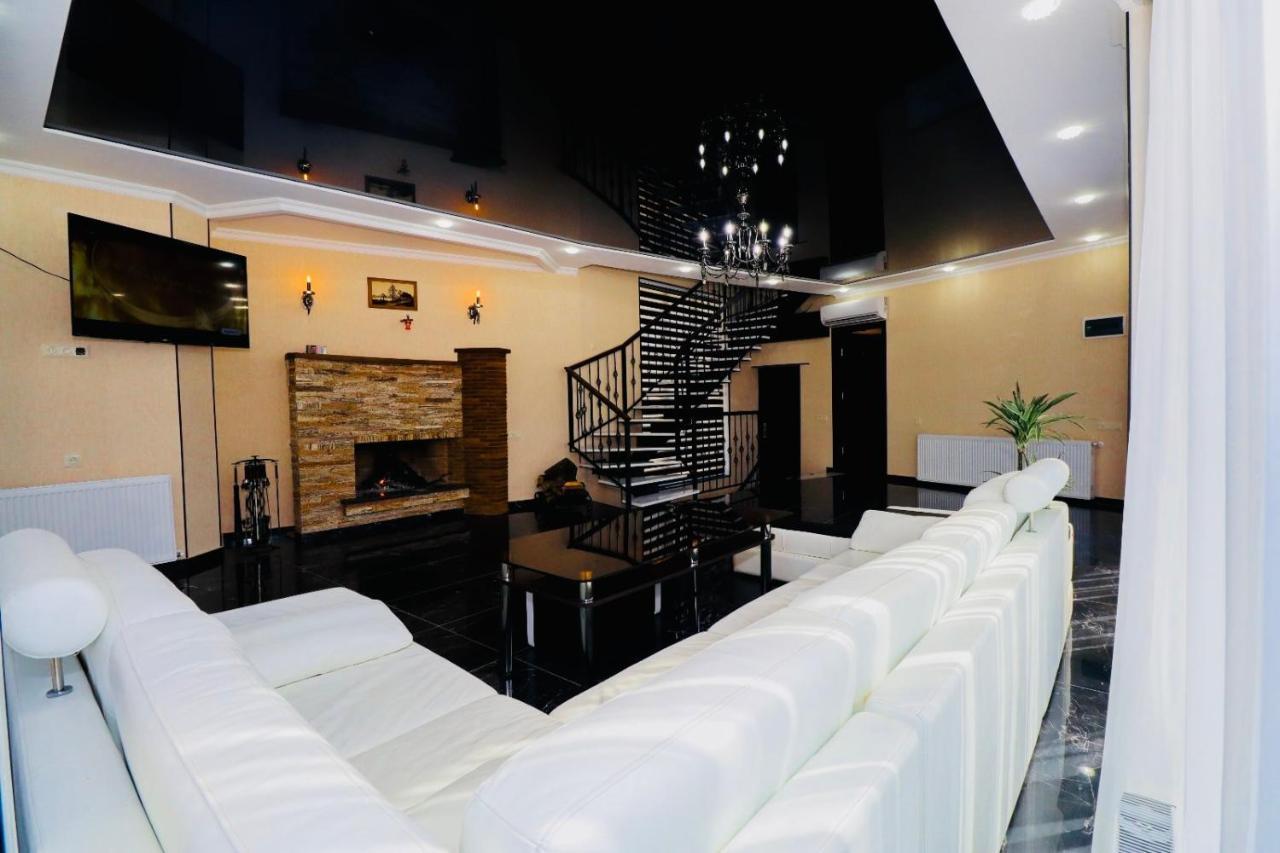 Hotel Evergreen Borjomi Exterior photo